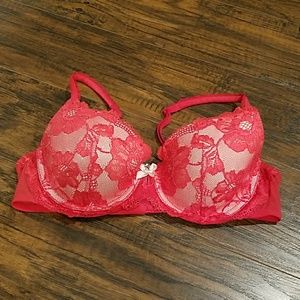 Victoria's Secret Red lace bra 36B
